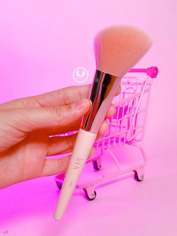 Set De Brochas Para Ojos Anik BROCHA PARA RUBOR O CONTORNO AK3