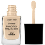 BASE LIQUIDA WET N WILD MATE Y LUMINOSA